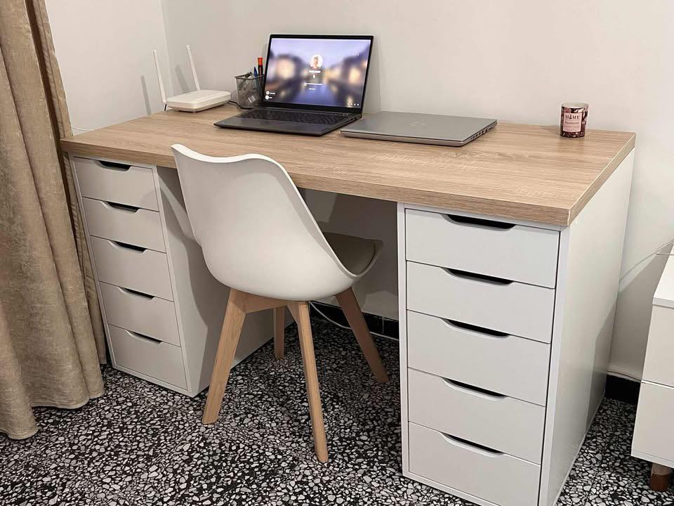 صورة من إعلان: مكتب بتصميم عصري (1)